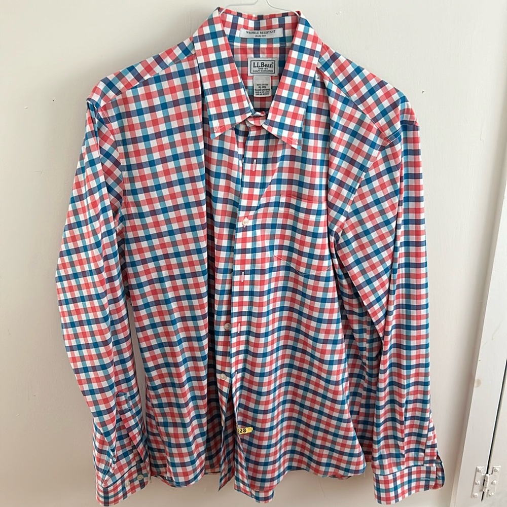 LLBean men button down slim fit wrinkle resistant shirt